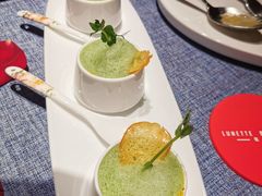 法式蒜香蜗牛-弦月窗LUNETTE BY AMANDA(复兴路店)