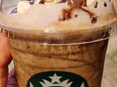 -星巴克(广州南站A18检票口楼上)