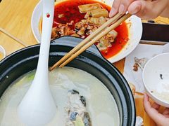 -洪平血旺椒麻鸡雅鱼饭店(熊猫大道店)