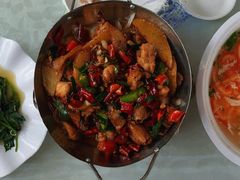 -范饭椰林川湘味海鲜·椰子鸡(三亚湾椰梦长廊店)