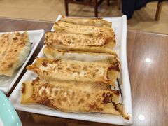 牛肉锅贴-春水锅贴·传统鲁菜(大明湖店)