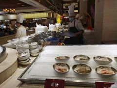 -雍和会海鲜姿造自助(湖东路店)