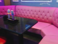 -歌尚酒吧式KTV