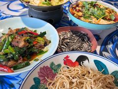 -川流不息·地道川菜·小龙虾(新松江路店)