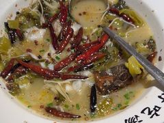-江渔儿酸菜鱼(东厦一百店)