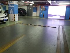 -圆融星座购物中心