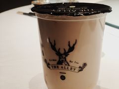 -THE ALLEY 鹿角巷(华润万象城店)
