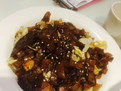 -新大咀港式茶餐厅(宝山万达店)