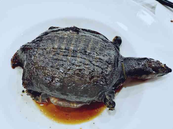 信阳红厨意(七里河北路店)-"朋友约着来吃饭,心情不错很放松,来了这家