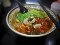 -丫丫桂林米粉(学府店)