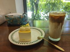 -默迹咖啡馆