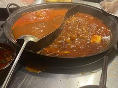 -鹿鸣山草本茶香火锅(园西路店)