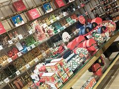 零售区-VENCHI 闻绮(北京国贸商城店)