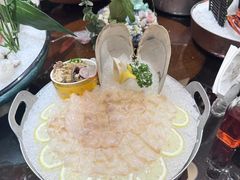 -半岛翡丽海鲜自助餐厅(观风亭店)