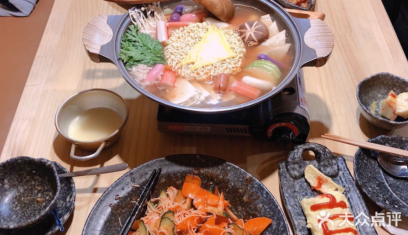 小木屋韩料。