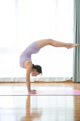 -亚太瑜伽普拉提学院