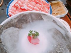 -沸炉重庆老火锅(军事博物馆店)