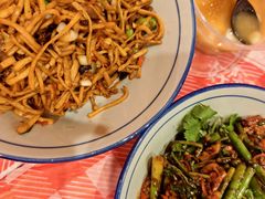 -荆九爷爆炒桥头三嫩(云南北路店)