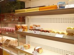 -好利来(康虹路店)