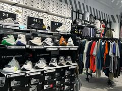 -UNDER ARMOUR(八达岭奥莱店)