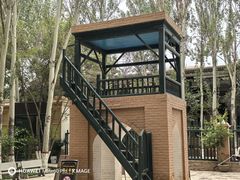 -艾提尕尔清真寺