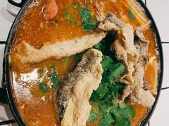 招牌炸酱酸辣米线-肥汁米蘭香港米线(长宁来福士店)