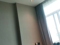 -半岛星际酒店(义乌国际商贸城店)