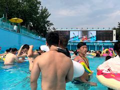 -欢乐水魔方水世界