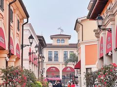 -佛罗伦萨小镇广佛名品奥特莱斯(疏港路店)