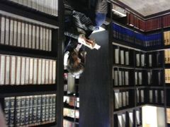 android_upload_pic-钟书阁(松江泰晤士小镇店)