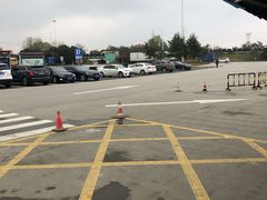 -平望服务区·停车场