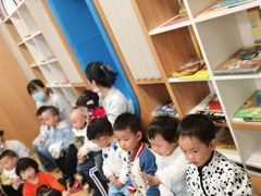 -英伦凯贝国际婴幼儿托育中心(雍湖湾店)