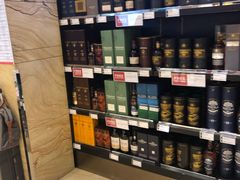 -万宁(新城市广场店)