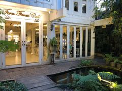 -Fern Forest Cafe