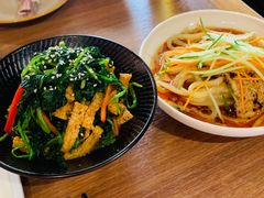 -清真·玛丽亚新疆菜主题餐厅(浙江中路店)