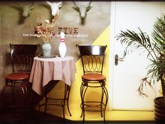 -HIGH FIVE哈福手工汉堡(桂林路店)