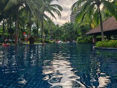 -三亚湾海居铂尔曼度假酒店