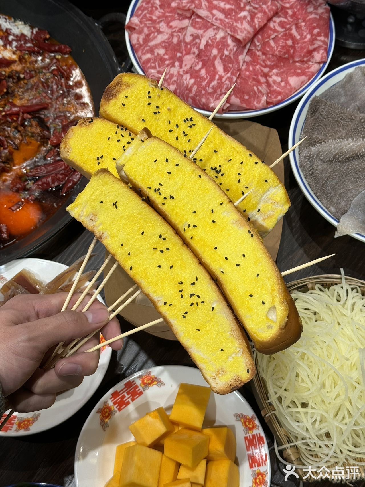 在大众点评跟风最成功的一次……萍姐火锅