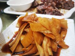 萝卜皮-旭璟酒家·传统粤菜·湘菜(逸景路店)