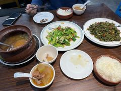 -民间瓦缸煨汤館(嵩山路店)