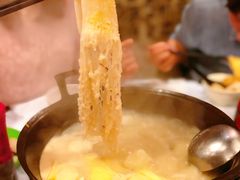 -鲜入围煮花胶鸡海鲜火锅