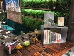 -光海书局(南京东路第一百货店)