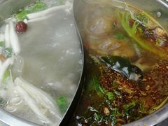 -荣吉招牌自助骨头锅(顾乡店)