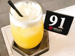 -UNI UNI(环亚凯瑟琳店)