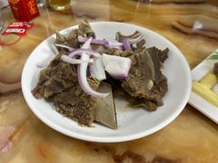 -苏莱特色牛骨滩羊手抓馆(长城东街总店)