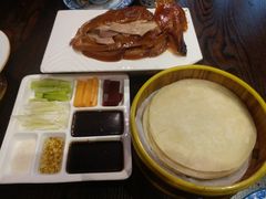精品烤鸭半只-京味民福烤鸭店(建设四马路店)