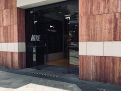 -NIKE品牌体验店(北京蓝色港湾店)