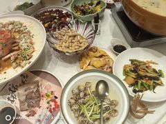 -沪华海鲜大酒楼(南汇店)