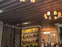 -雍和会海鲜姿造自助(湖东路店)