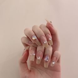 -Fanni美甲美睫皮肤管理